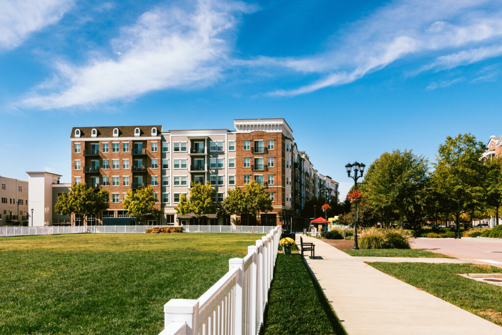 investors upbeat on multifamily