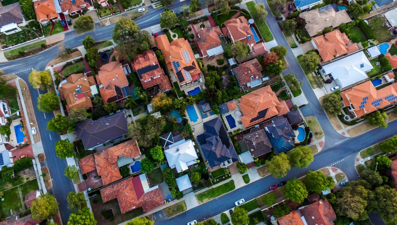 Picture of Buying an Apartment Building: Complete Guide - wisewalletwizard