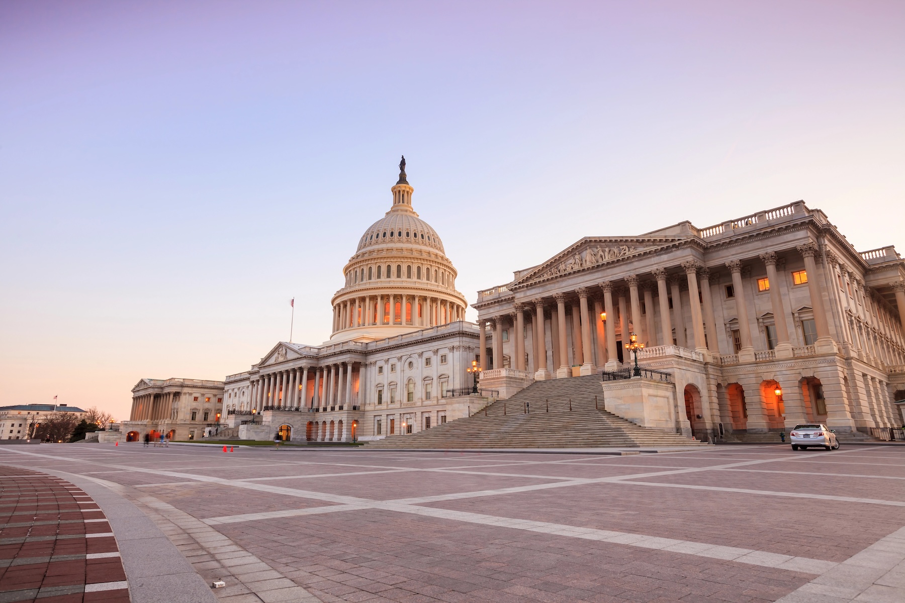 New Stimulus Checks? What To Know About The $600 Tariff Rebate Checks