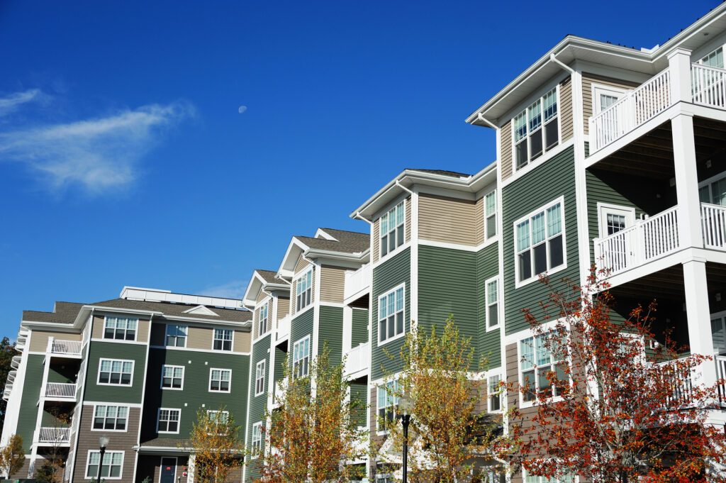 Multifamily Completions Shift to Larger, Lower-Rise Properties