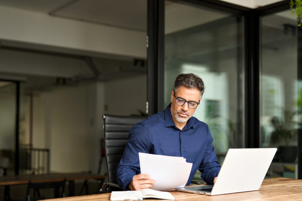 Can You Close a Bank Account With a Negative Balance?