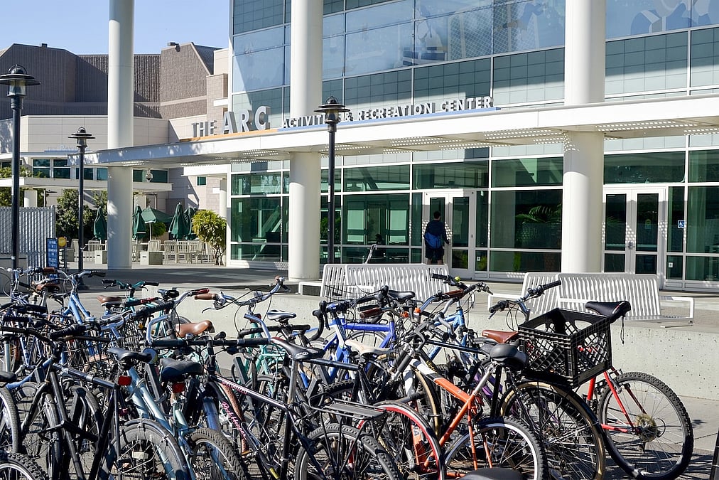 UC Covers Tuition For California Families Earning Under $100,000